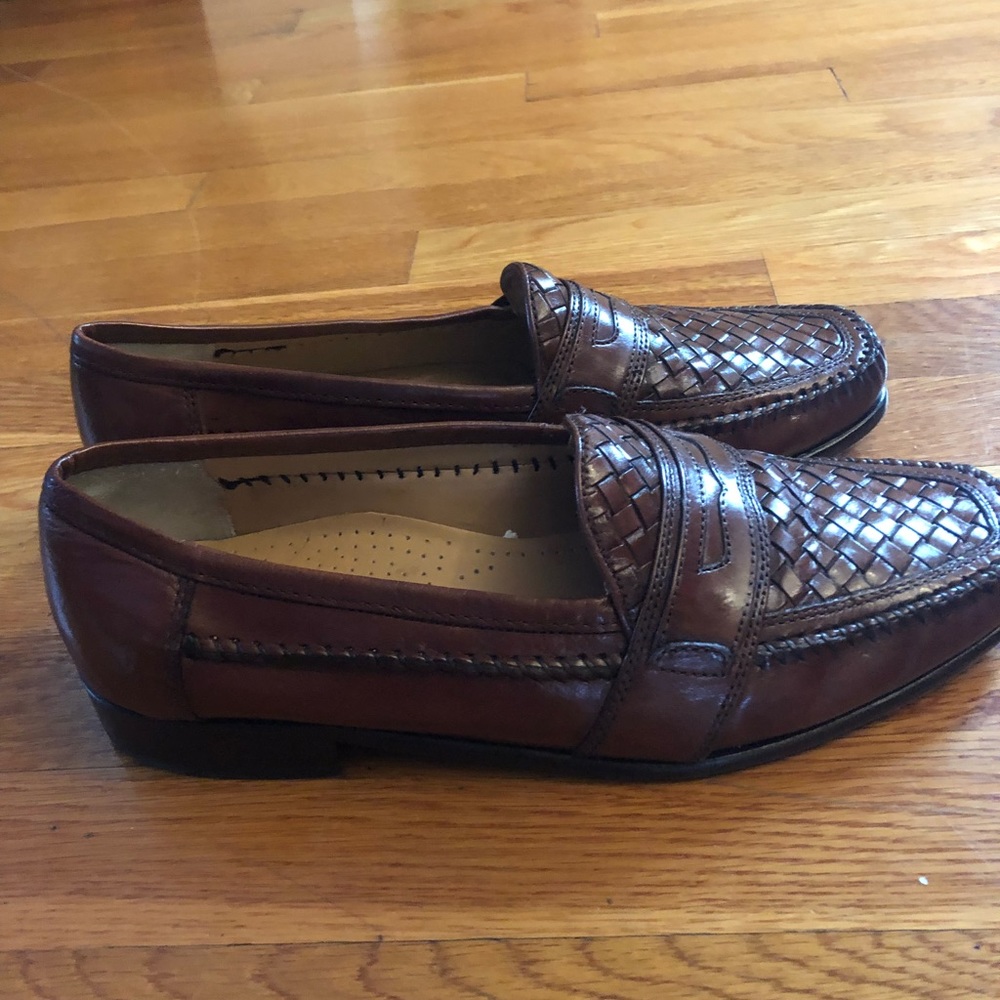 Men’s shoes